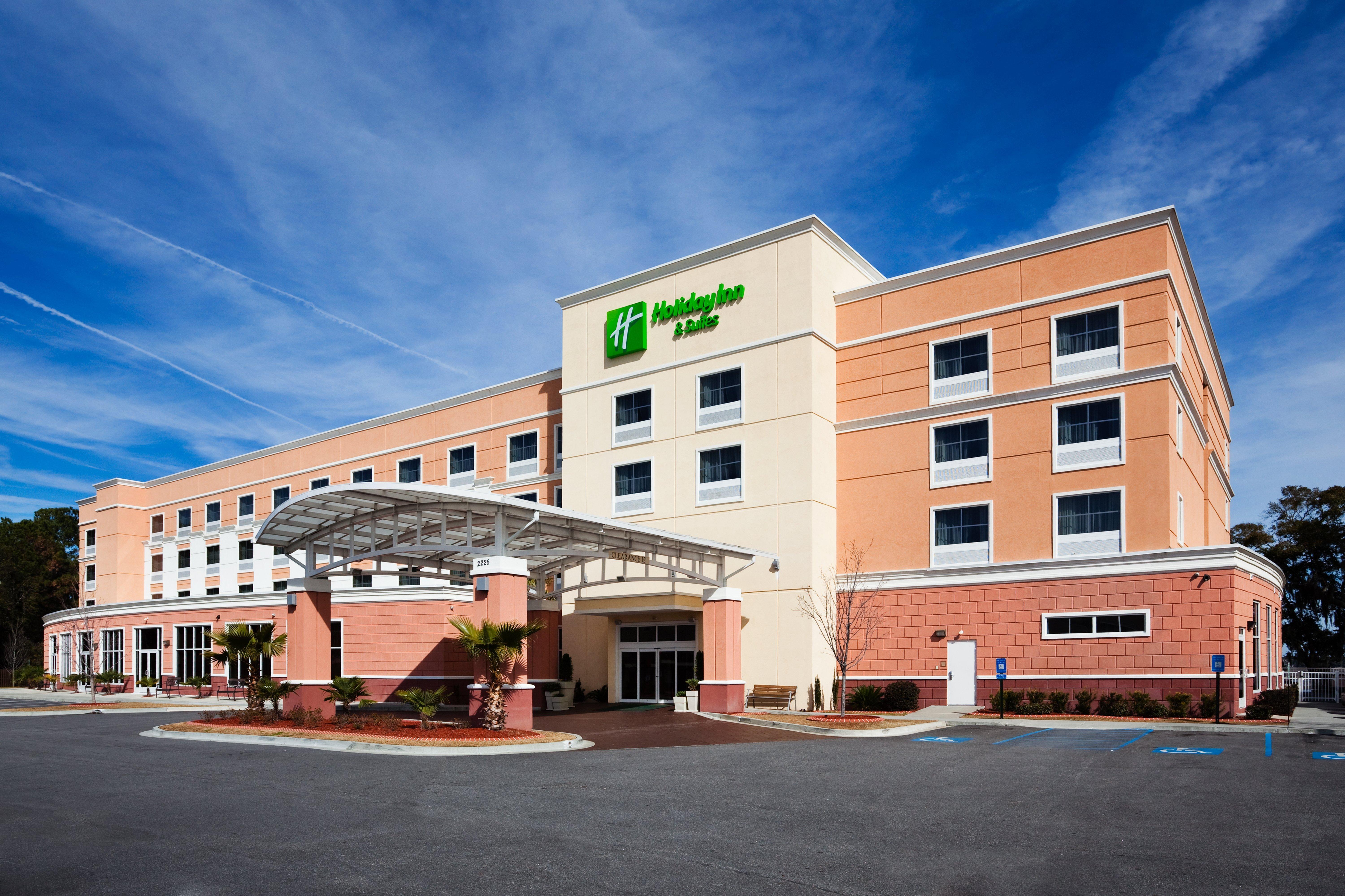 Holiday Inn Hotel & Suites Beaufort At Highway 21 By Ihg Экстерьер фото