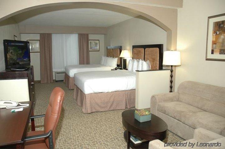 Holiday Inn Hotel & Suites Beaufort At Highway 21, An Ihg Hotel Номер фото